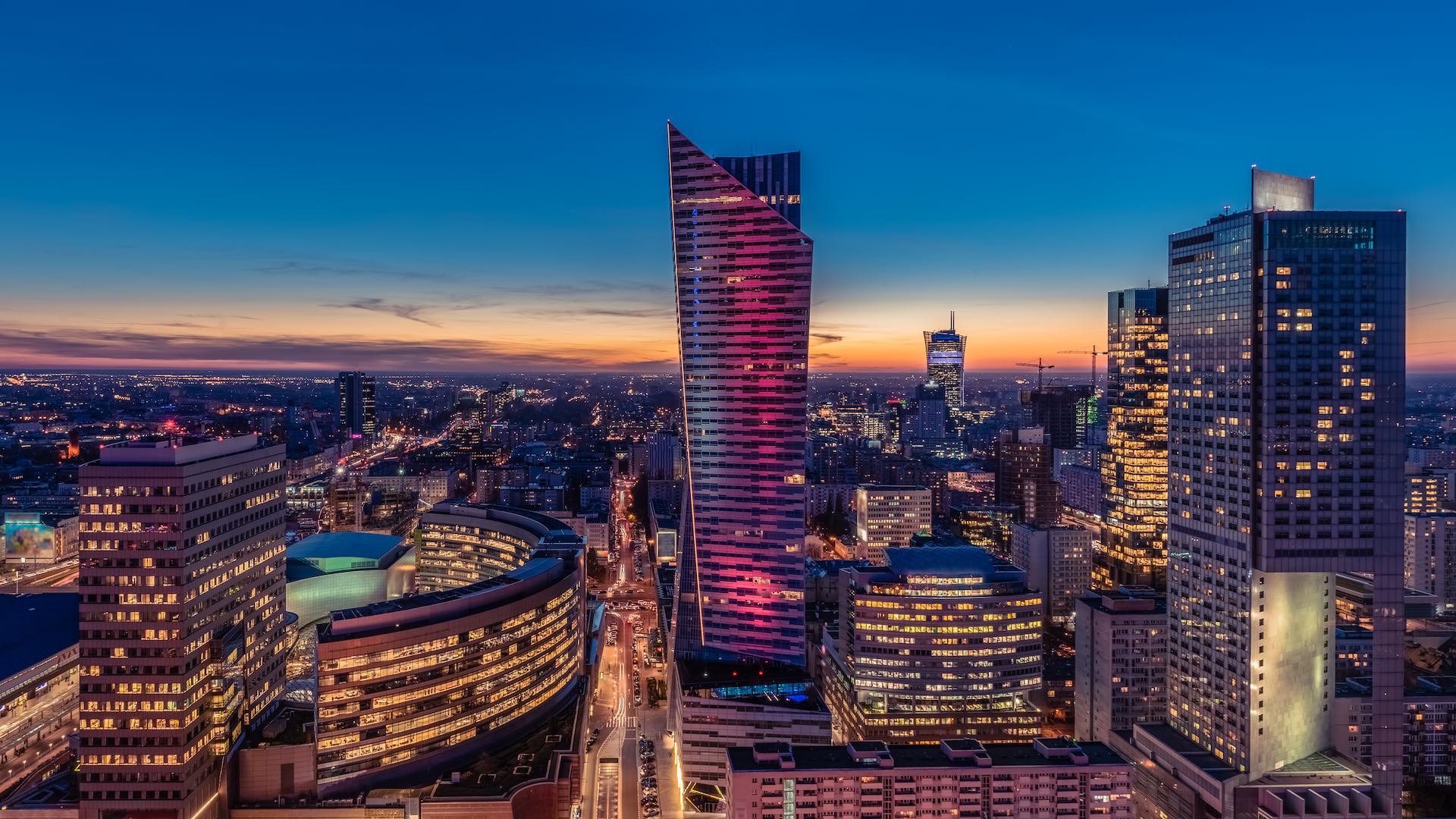 How does the Polish government support the economy?