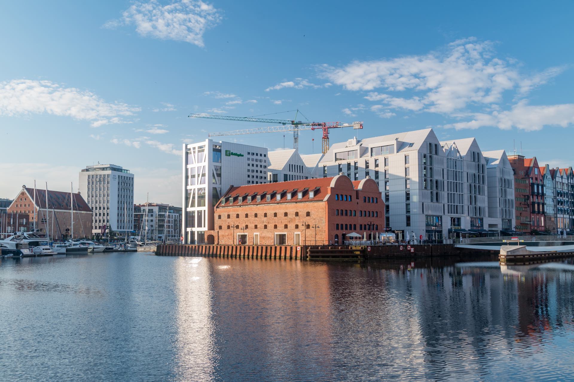 Gdansk-granaria-1